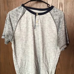 American Eagle Henley